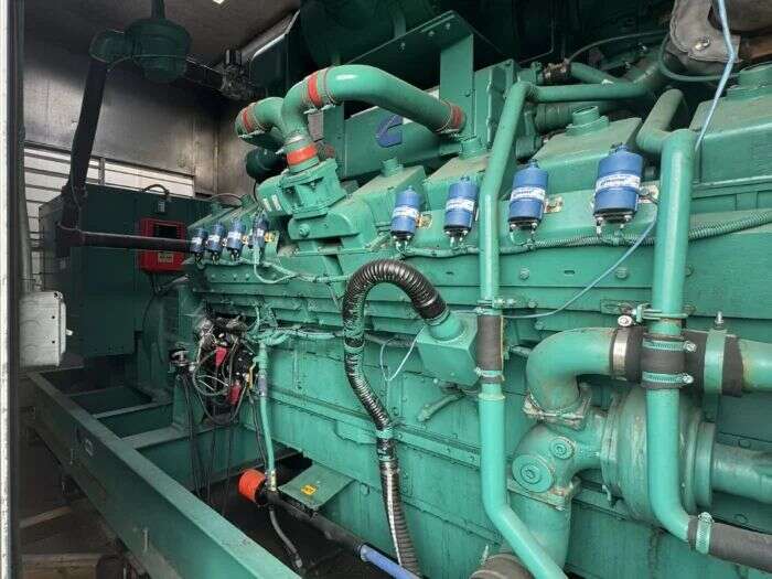 Used Cummins 880GFLC Natural Gas Generator, 660 Hrs                            