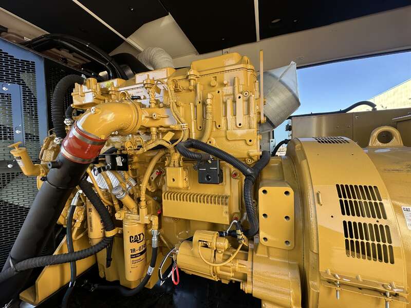 New Caterpillar D400GC C13 Diesel Generator 0 Hrs EPA Tier 3                            