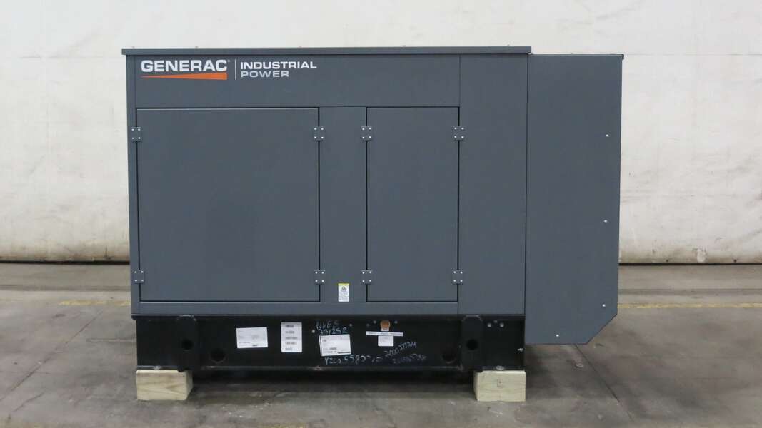 New / Surplus Generac SG035 Natural Gas / LP Generator, 0 Hrs, EPA Certified                            