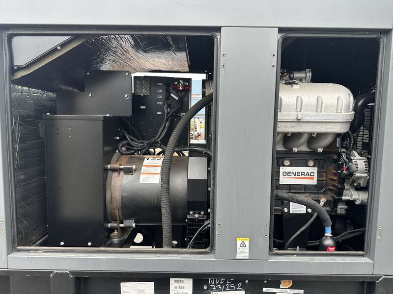 New / Surplus Generac SG035 Natural Gas / LP Generator, 0 Hrs, EPA Certified                            