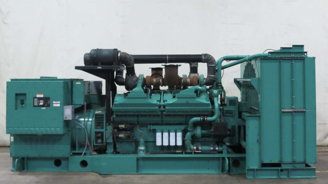 Used Cummins DQKC QSK60-G6 Diesel Generator 406 Hrs                            