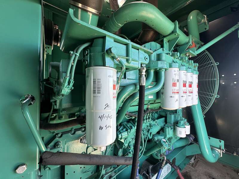 Used Cummins DFHD, QST30-G5 Diesel Generator, 515 Hrs                            