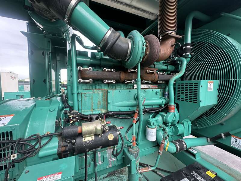 Used Cummins DFED KTA19-G4 Diesel Generator, 523 Hrs                            