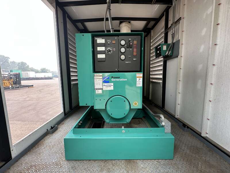 Used Cummins DGFB 6CTA8.3-G2 Diesel Generator, 577 Hrs                            