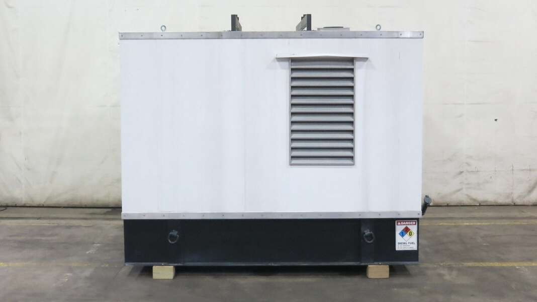 Used Cummins DGFB 6CTA8.3-G2 Diesel Generator, 259 Hrs                            