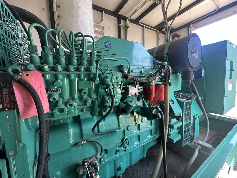 Used Cummins DGFB 6CTA8.3-G2 Diesel Generator, 259 Hrs                            
