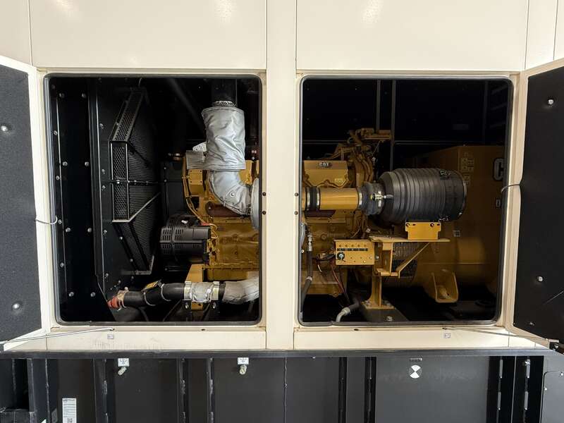 New Caterpillar D1000GC C32 Diesel Generator 0 Hrs EPA Tier 2 CAT Warranty                            