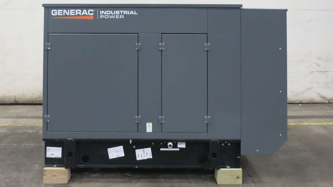 Used Generac SG050NA Natural Gas / LP Generator, 2244 Hrs, EPA Certified - 1 Phase                            
