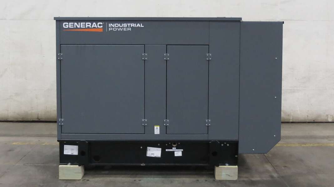 Used Generac SG050NA Natural Gas / LP Generator, 707 Hrs, EPA Certified - 1 Phase                            