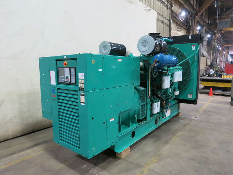 Used Cummins 750DFHA Diesel Generator, 483 Hrs                            