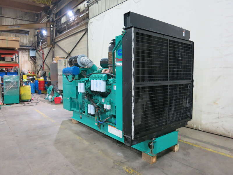 Used Cummins 750DFHA Diesel Generator, 483 Hrs                            
