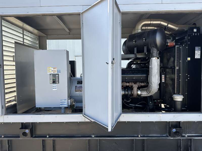 Used MTU DS600 12V1600G80S Diesel Generator, 105 Hrs, EPA Tier 2                            