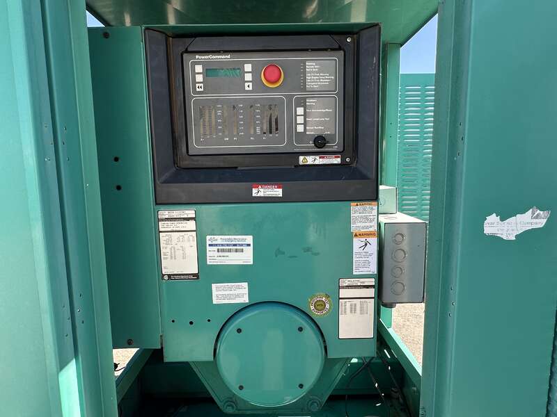 Used Cummins DGCG Diesel Generator, 115 Hrs                            